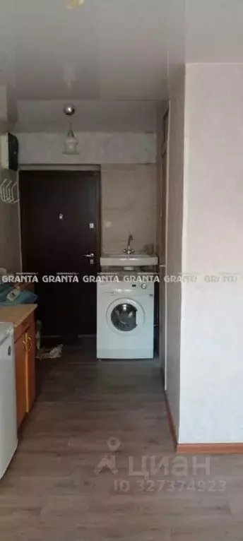 Студия Красноярский край, Красноярск Коммунальная ул., 8 (14.0 м) - Фото 1