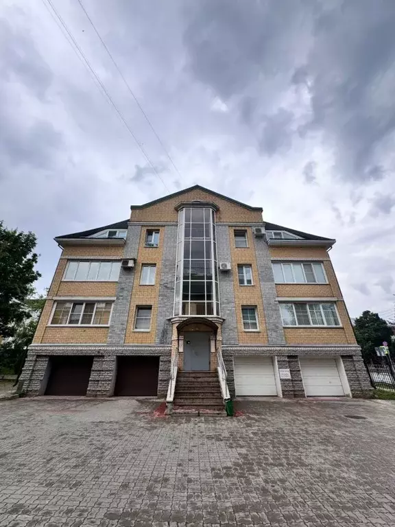 3-к кв. Кировская область, Киров ул. Свободы, 83 (87.5 м) - Фото 1