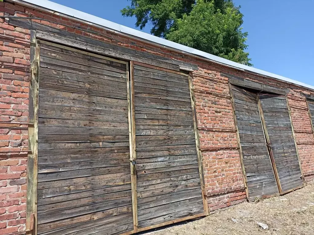 Гараж в Ростовская область, Усть-Донецкий пгт ул. Лесная, 39 (95 м) - Фото 2