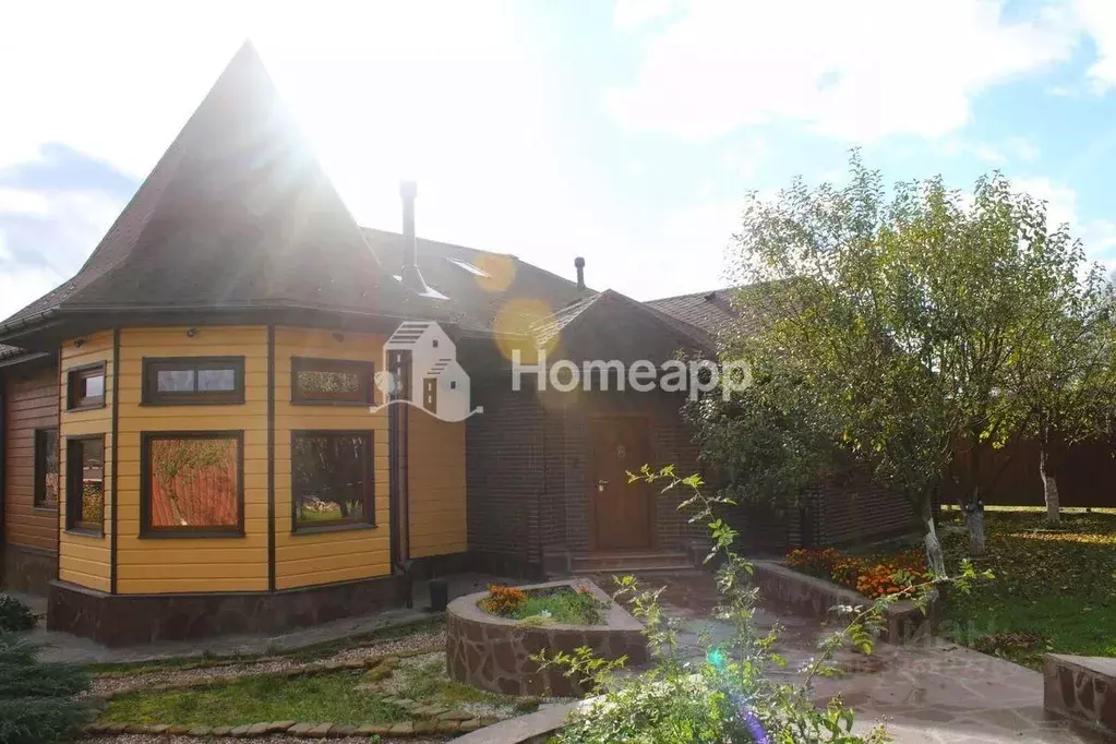 Дом в Калужская область, Жуковский муниципальный округ, д. Тростье ... - Фото 1