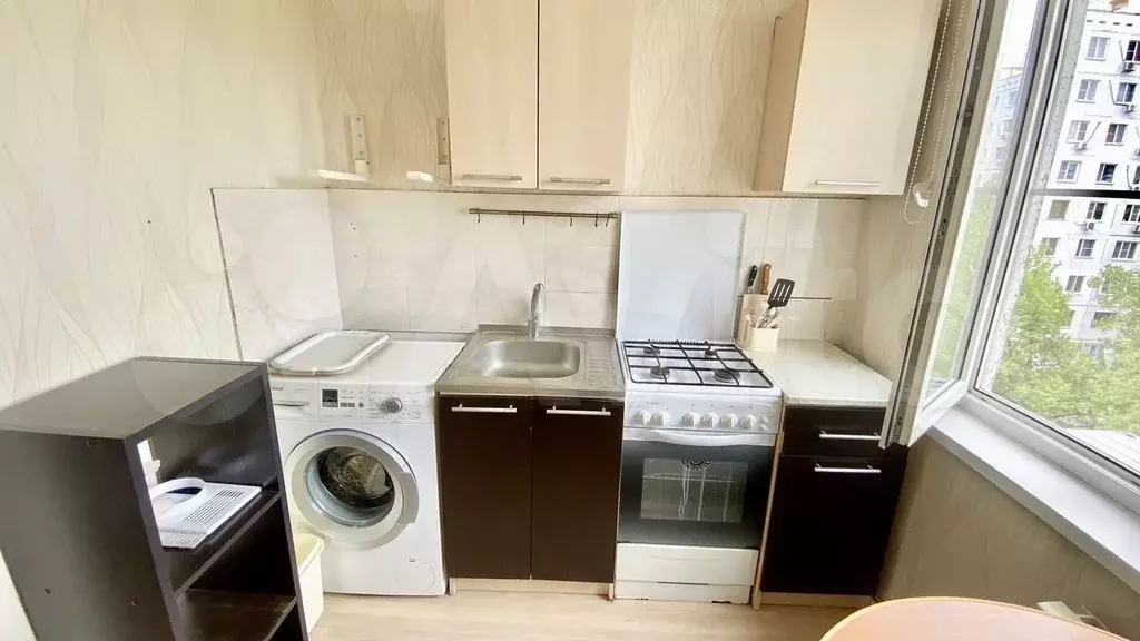 2-к. квартира, 46 м, 5/5 эт. - Фото 1