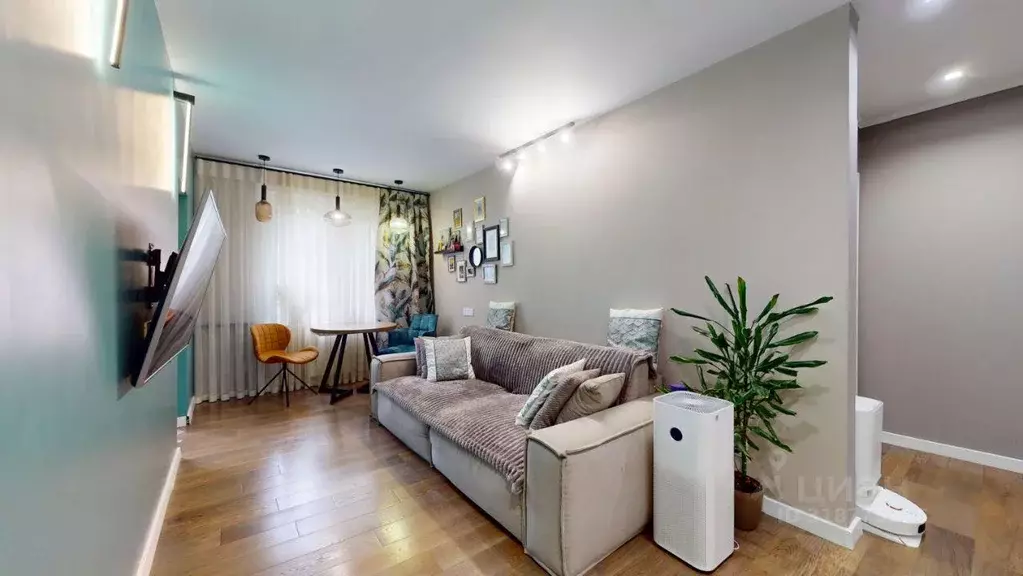 Квартира, 3 комнаты, 58.9 м - Фото 0