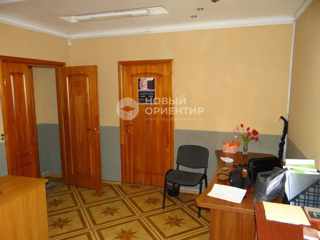 Помещение свободного назначения в Свердловская область, Екатеринбург ... - Фото 2