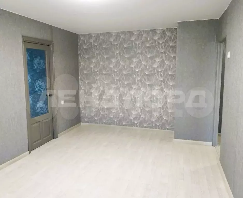 3-к. квартира, 50 м, 1/5 эт. - Фото 1