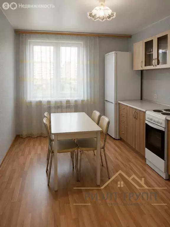 3-комнатная квартира: Казань, улица Нурихана Фаттаха, 17/4 (73 м) - Фото 1