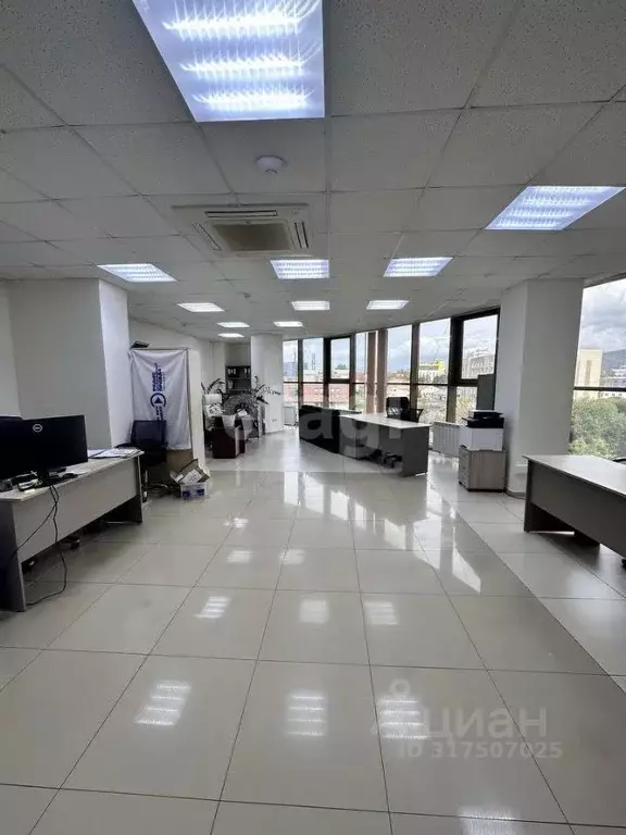 Офис в Сахалинская область, Южно-Сахалинск ул. Ленина, 321/1 (120 м) - Фото 0