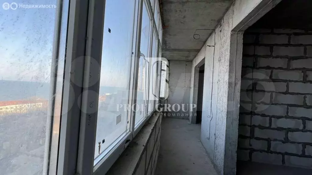 2-комнатная квартира: Махачкала, улица Даниялова, 95к1 (93.3 м) - Фото 1
