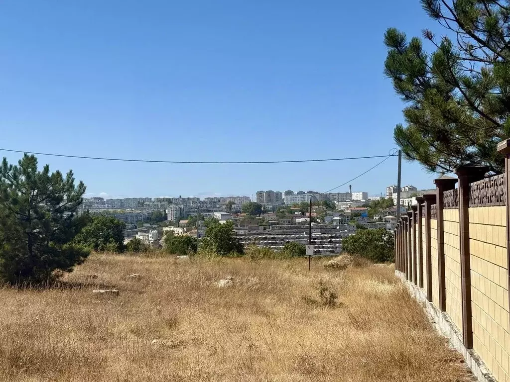 Участок в Севастополь ул. Пулеметчика Андреева, 12 (10.0 сот.) - Фото 1