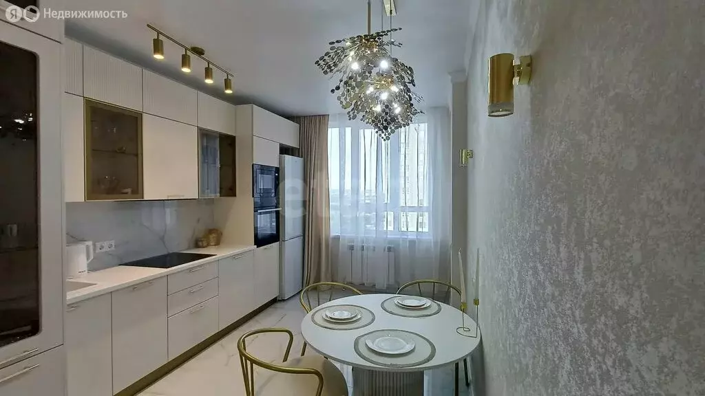 3-комнатная квартира: Белгород, Кирпичная улица, 65с2 (84.2 м) - Фото 1