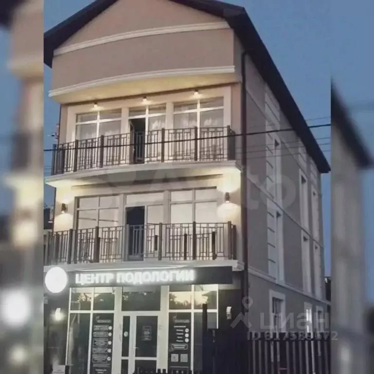 1-к кв. Краснодарский край, Геленджик Новороссийская ул., 80 (25.0 м) - Фото 0