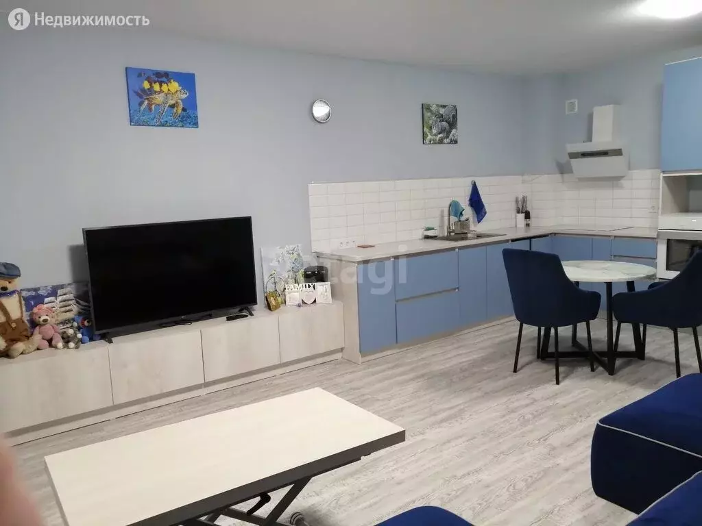 2-комнатная квартира: Ангарск, 32-й микрорайон, 16б (53.6 м) - Фото 1