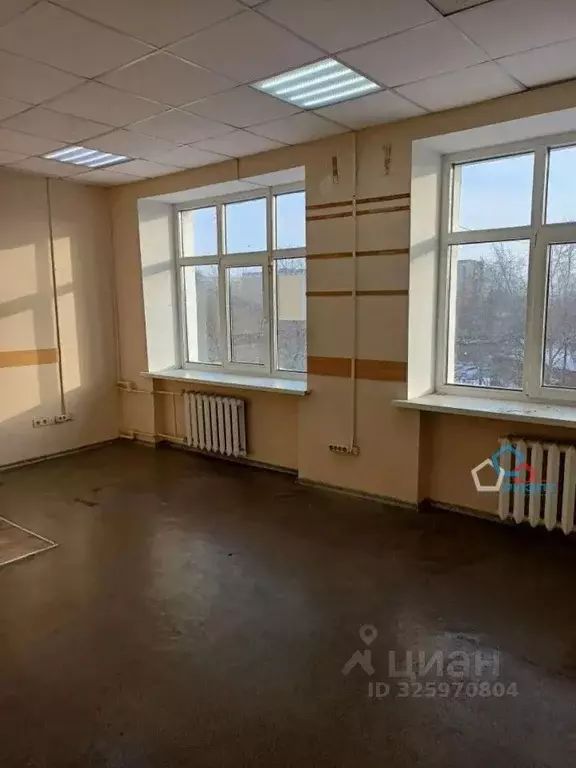 Помещение свободного назначения в Омская область, Омск ул. Химиков, 8 ... - Фото 1