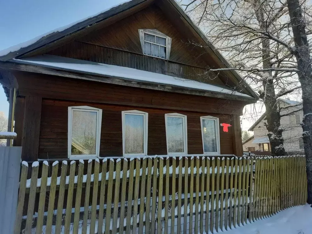 Дом в Новгородская область, Малая Вишера ул. Гоголя, 20 (62 м) - Фото 0