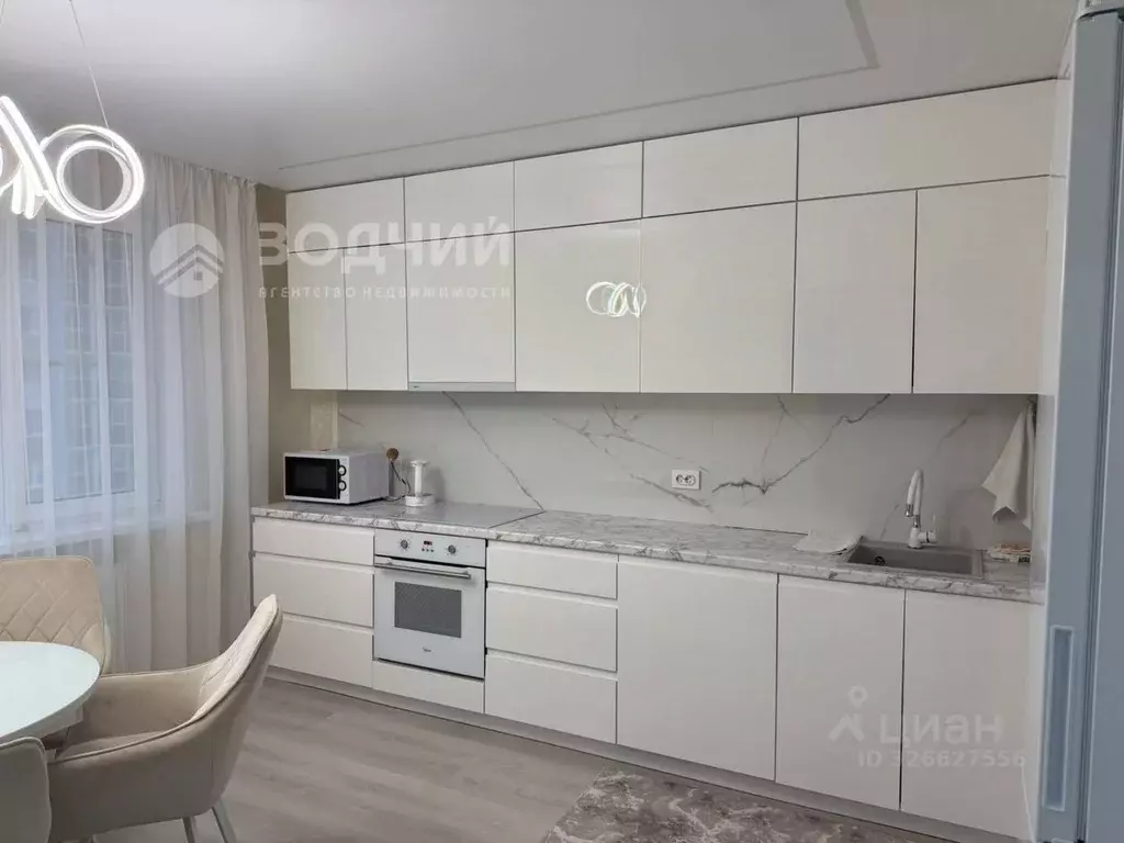 2-к кв. Чувашия, Чебоксары ул. Писателя Лаврентия Таллерова, 6 (62.0 ... - Фото 1