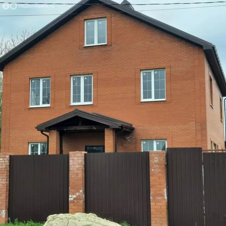 Дом в посёлок Красный Сад, улица Есенина (210 м) - Фото 2