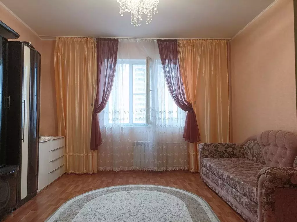 1-к кв. Курская область, Курск просп. Победы, 50 (55.0 м) - Фото 0