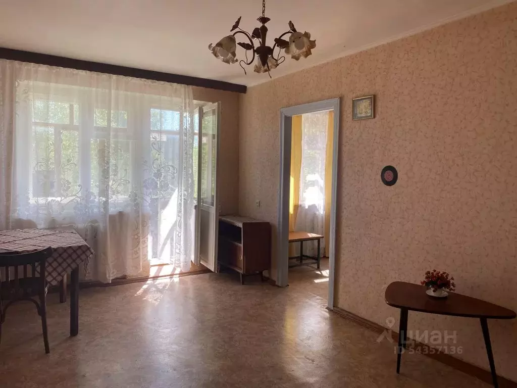 3-к кв. Самарская область, Тольятти ул. Ушакова, 40А (57.3 м) - Фото 1