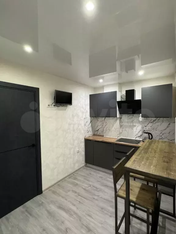 1-к. квартира, 30 м, 5/5 эт. - Фото 0