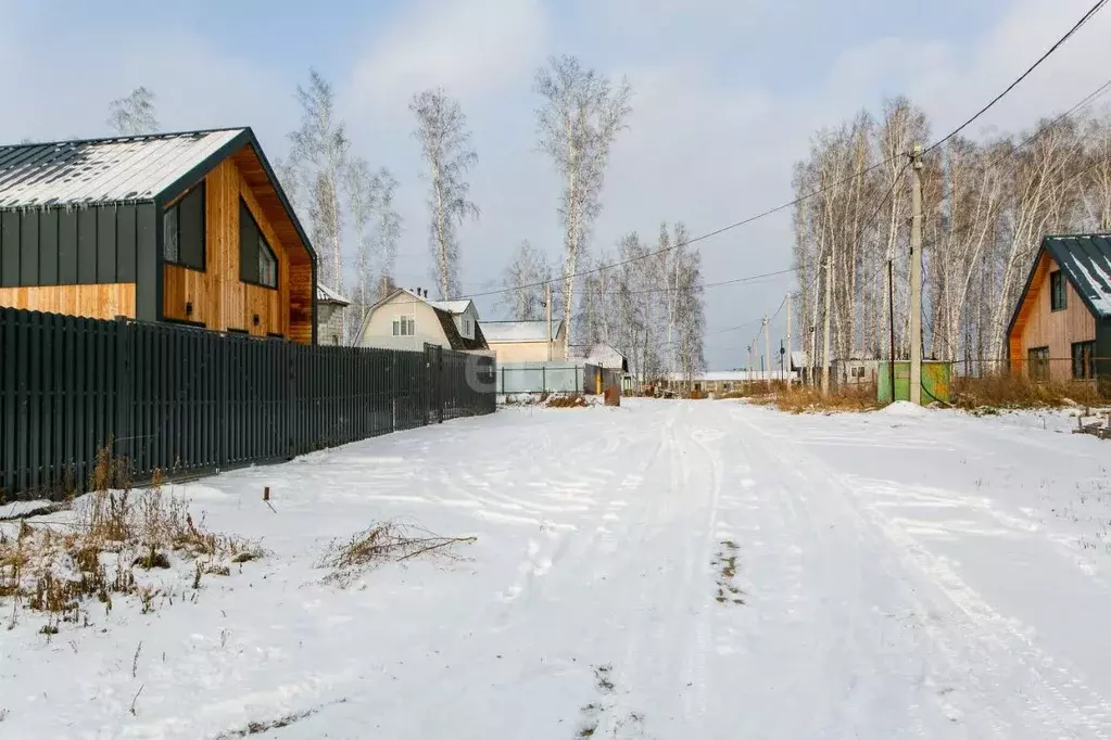 Участок в Новосибирская область, Новосибирский район, Криводановский ... - Фото 0