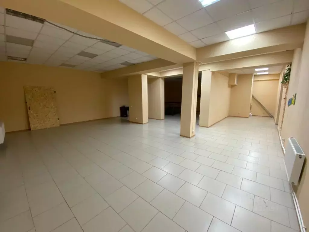 Помещение свободного назначения в Ставропольский край, Михайловск ... - Фото 1