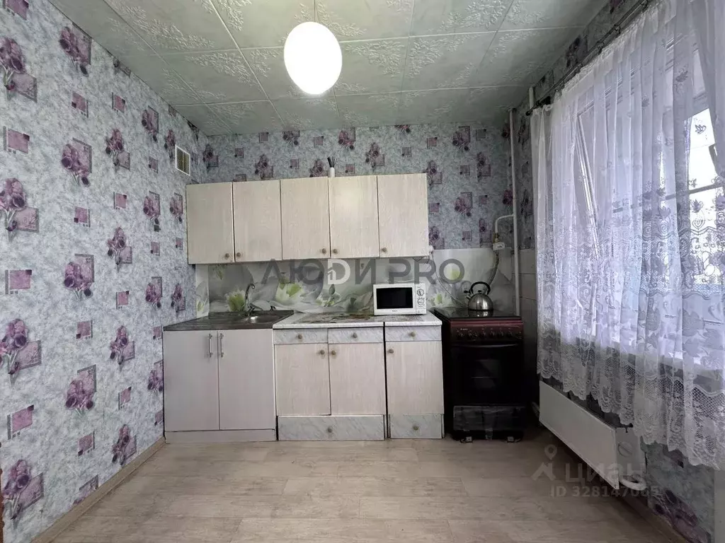 2-к кв. Кировская область, Слободской район, Вахруши пгт ул. Ленина, ... - Фото 1