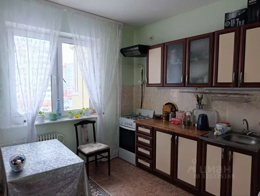 2-к кв. Омская область, Омск Заозерная ул., 21 (60.1 м) - Фото 1