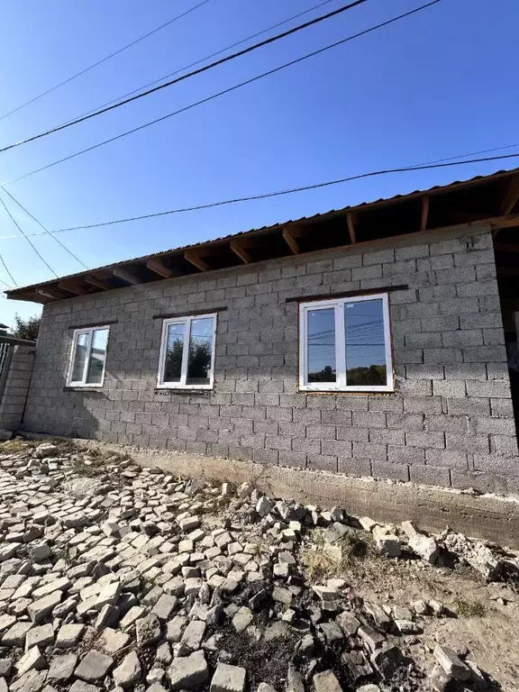 Дом в Саратовская область, Саратов пос. Мирный, 26 (90 м) - Фото 0