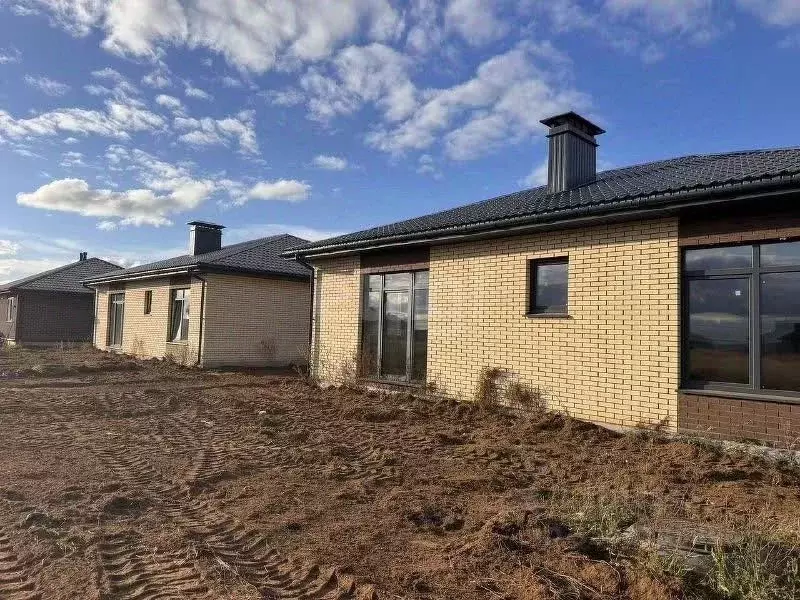 Дом в Татарстан, Елабуга пер. Поселковый, 6 (140 м) - Фото 1