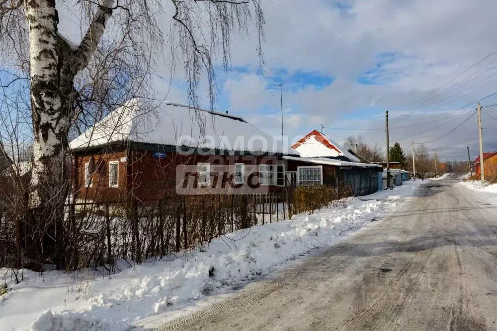 Дом в Кемеровская область, Мыски Паромная ул., 15 (62 м) - Фото 0