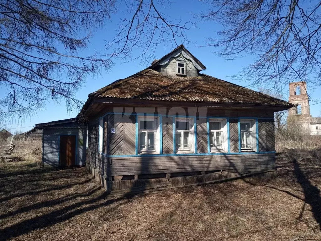 Дом в Вологодская область, Междуреченский муниципальный округ, с. ... - Фото 1