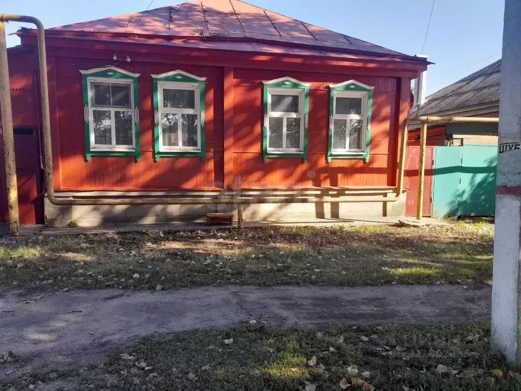 Дом в Воронежская область, Бобров ул. Гагарина, 143А (93 м) - Фото 1