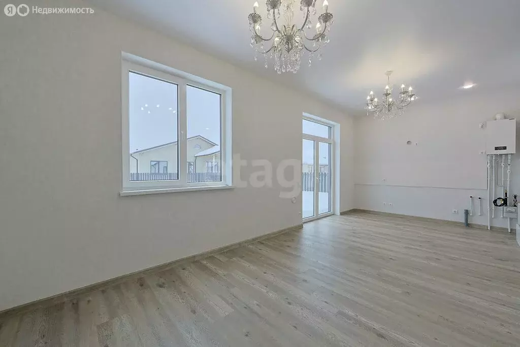 Дом в Калининградская область, Гурьевский муниципальный округ, посёлок ... - Фото 1