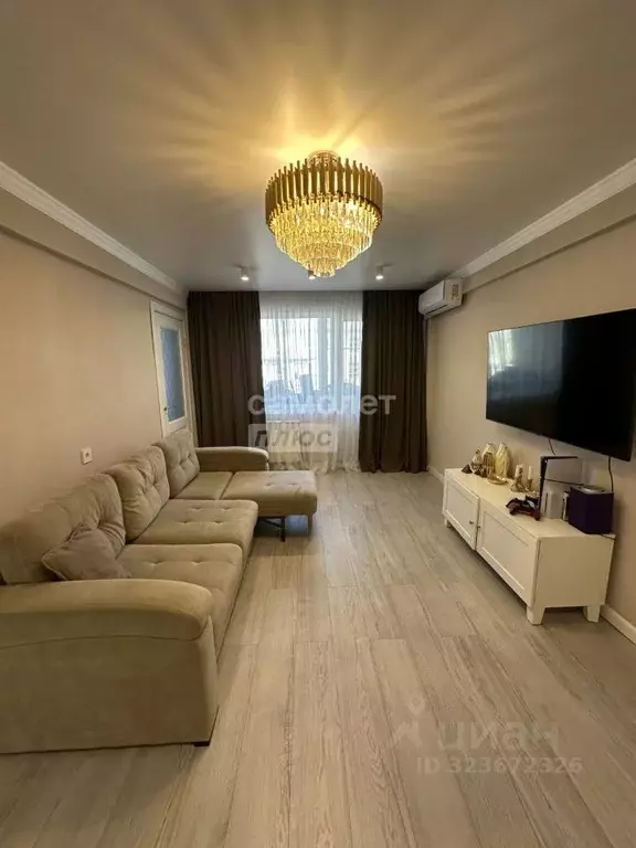 3-к кв. Омская область, Омск Сибирский просп., 2/1 (48.0 м) - Фото 1