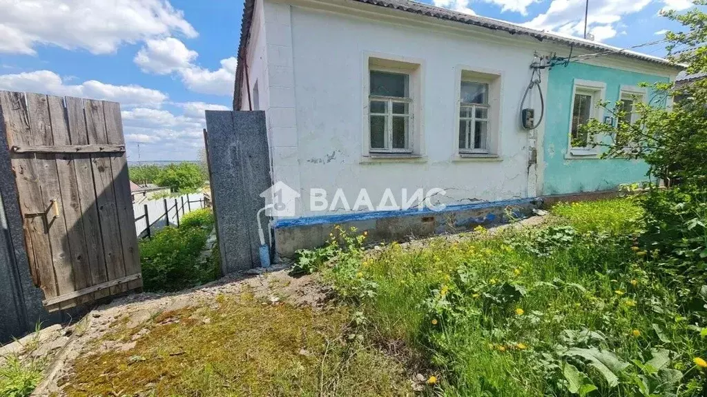Дом в Белгородская область, Белгород ул. Красных Партизан, 22Б (40 м) - Фото 1