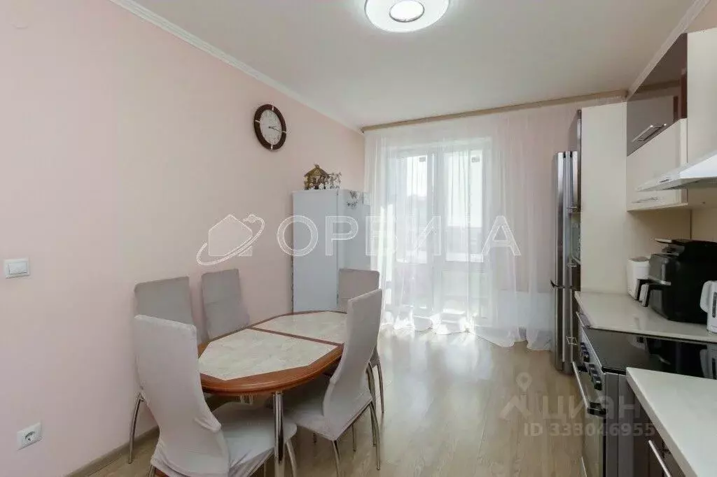 3-к кв. Тюменская область, Тюмень ул. Николая Зелинского, 19 (72.9 м) - Фото 1