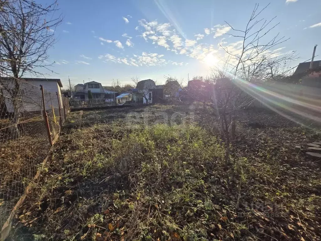 Участок в Белгородская область, Старый Оскол СНТ Кукушкин хут., ул. ... - Фото 1