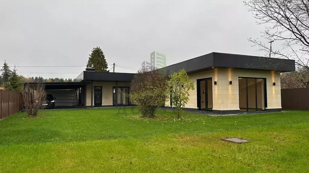 Дом в Московская область, Одинцовский городской округ, Эскалаторщик ... - Фото 1