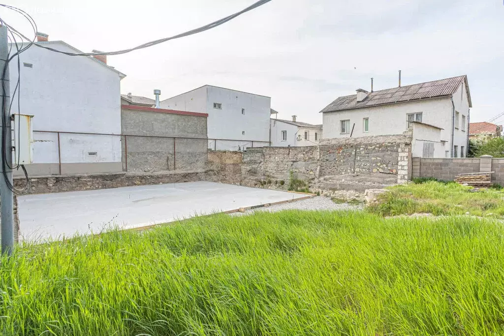 Участок в Севастополь, улица Новикова-Прибоя (4 м) - Фото 1