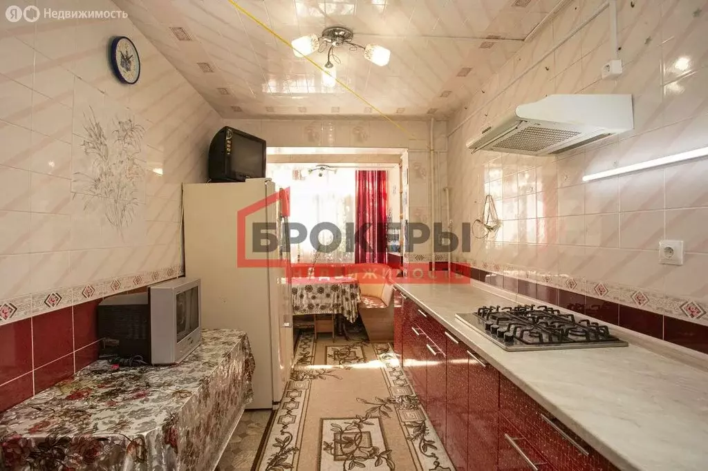 3-комнатная квартира: Севастополь, улица Адмирала Фадеева, 21Б (79.5 ... - Фото 1