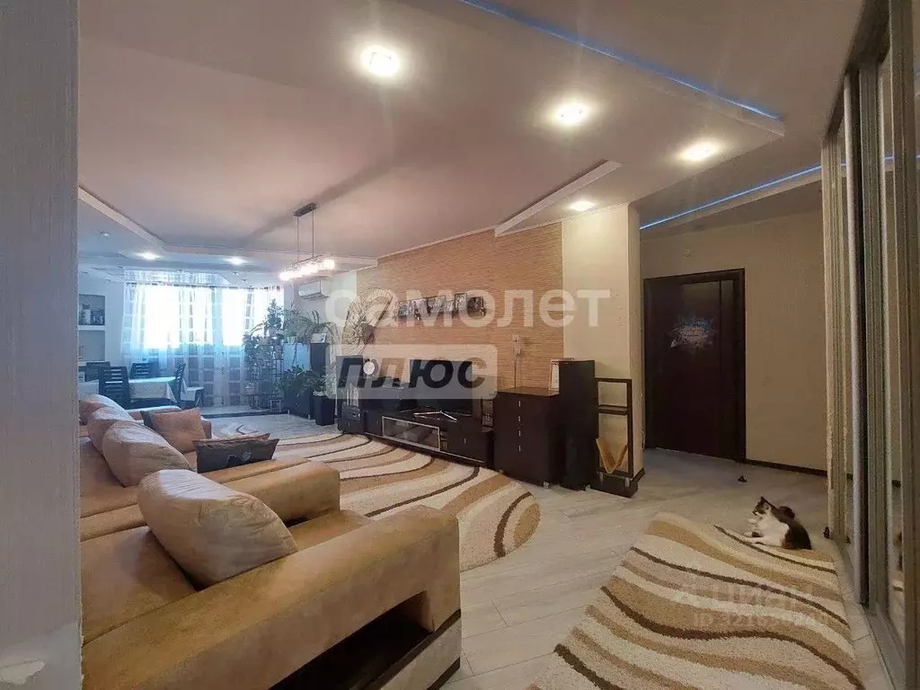 4-к кв. Курская область, Курск ул. Челюскинцев, 25 (128.54 м) - Фото 0