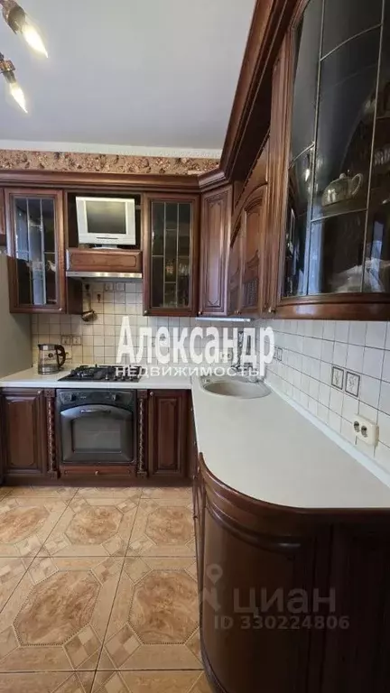 3-к кв. Санкт-Петербург просп. Стачек, 105к2лит3 (70.7 м) - Фото 1