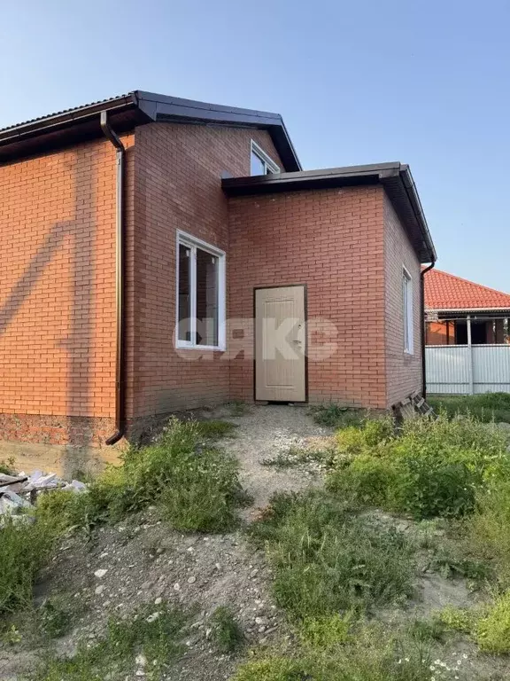 Дом в Краснодарский край, Новокубанск Капланово мкр,  (120 м) - Фото 2