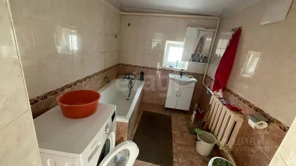 Дом в Крым, Черноморский район, с. Кировское ул. Кирова, 40 (78 м) - Фото 1