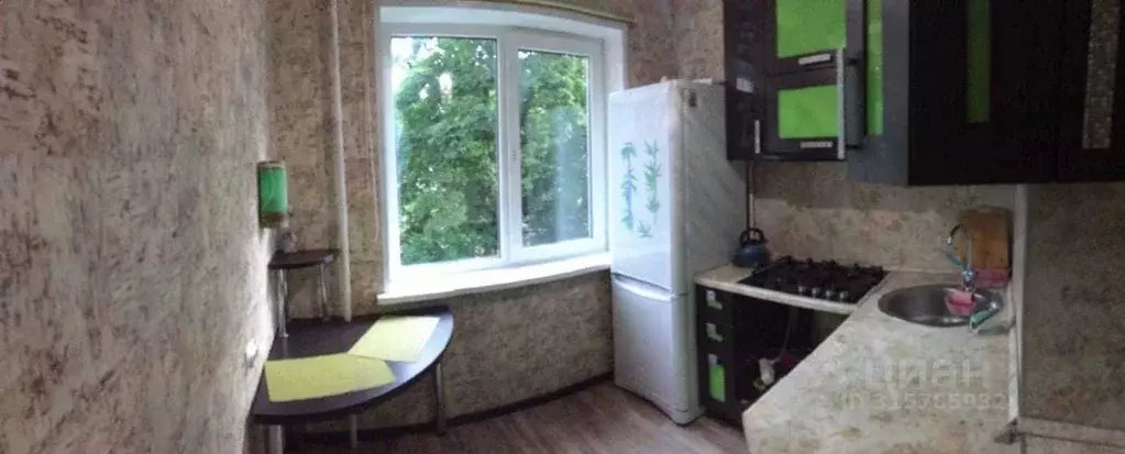 2-к кв. Белгородская область, Старый Оскол Молодогвардеец мкр, 16А ... - Фото 0