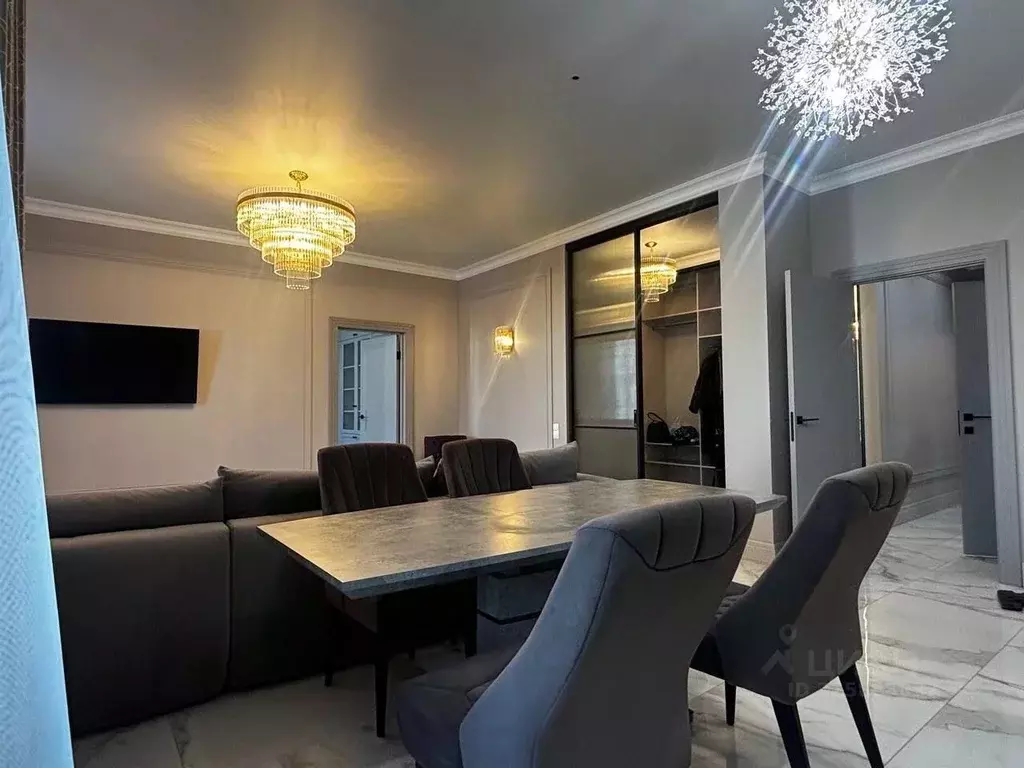 3-к кв. Воронежская область, Воронеж пл. Ленина, 6/1 (96.0 м) - Фото 1