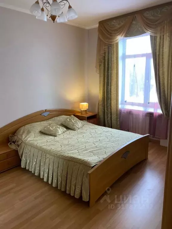 2-к кв. Омская область, Омск Спартаковская ул., 3 (48.0 м) - Фото 0