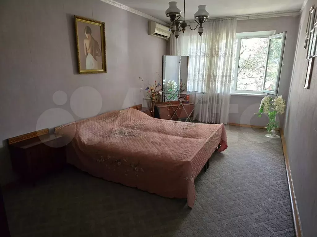2-к. квартира, 52 м, 5/5 эт. - Фото 0