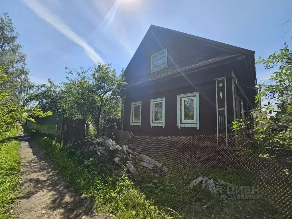 Дом в Ярославская область, Рыбинск ул. Коллективизации, 83 (80 м) - Фото 0
