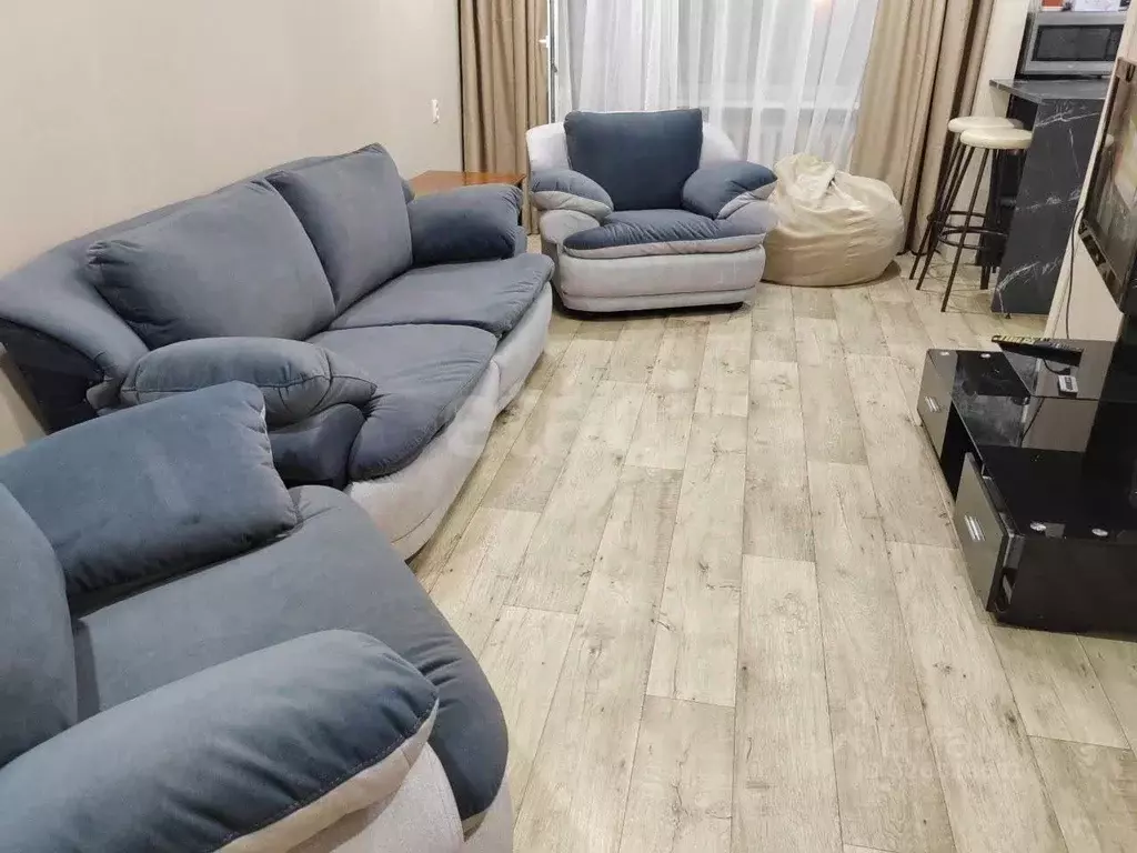 2-к кв. Сахалинская область, Южно-Сахалинск Амурская ул., 29 (47.0 м) - Фото 1