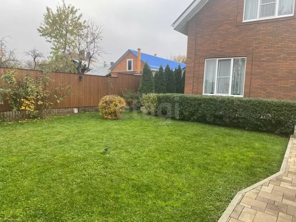 Дом в Адыгея, Майкоп ул. Крылова (226 м) - Фото 1